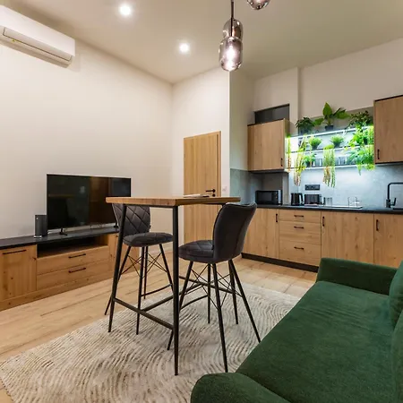Apartmán Instant Ruinbar Designer Center